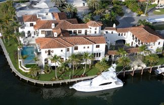 "Celebrity House in Miami: Kim Kardashian"